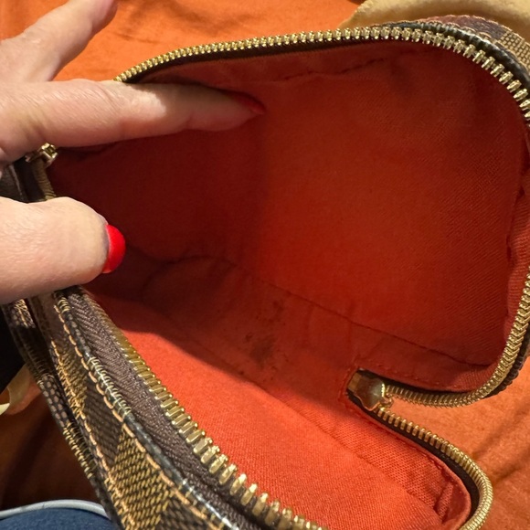 LV Geronimo. Brown Checkered Belt Bag with Metal Chain - Picture 6 of 7